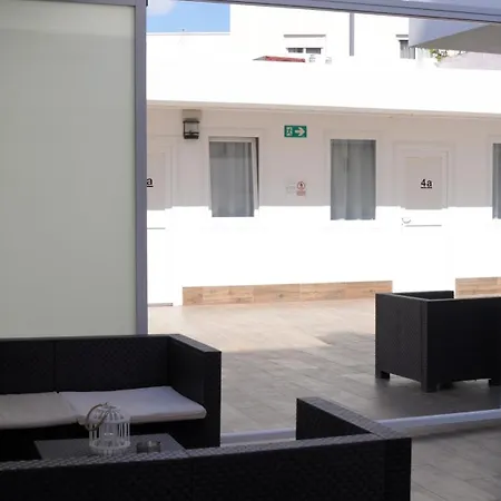 El Patio Hostal Alacant Exterior photo